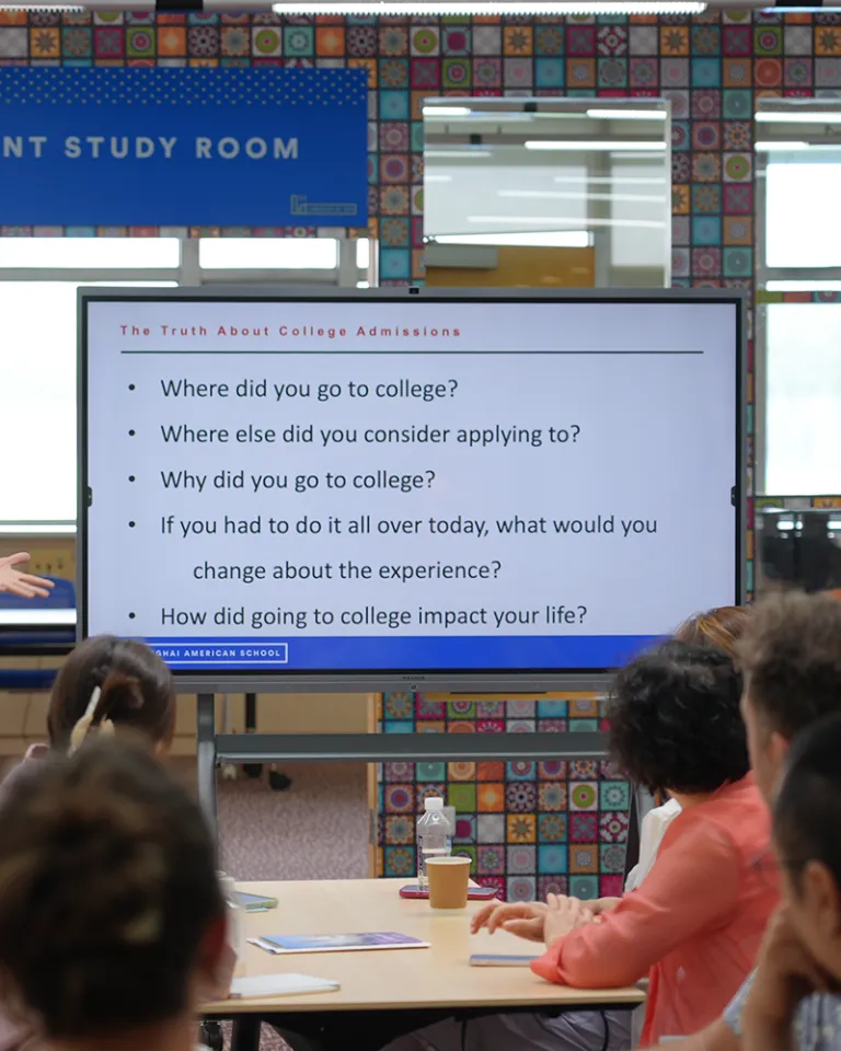 1008 College Book Club 00007