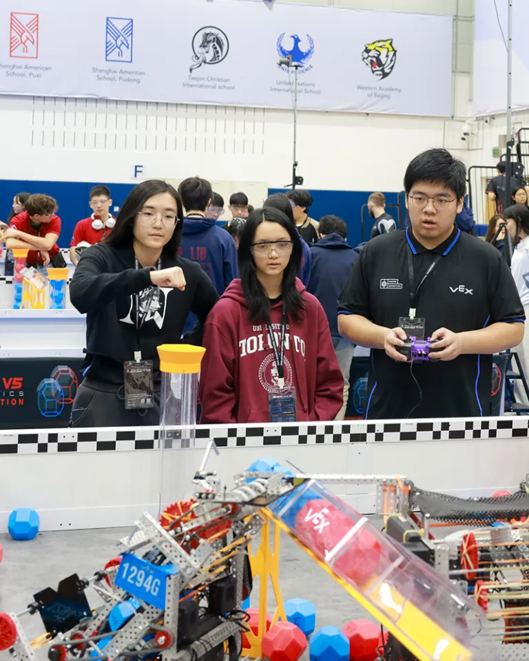 260303 VEX Nationals Win 03