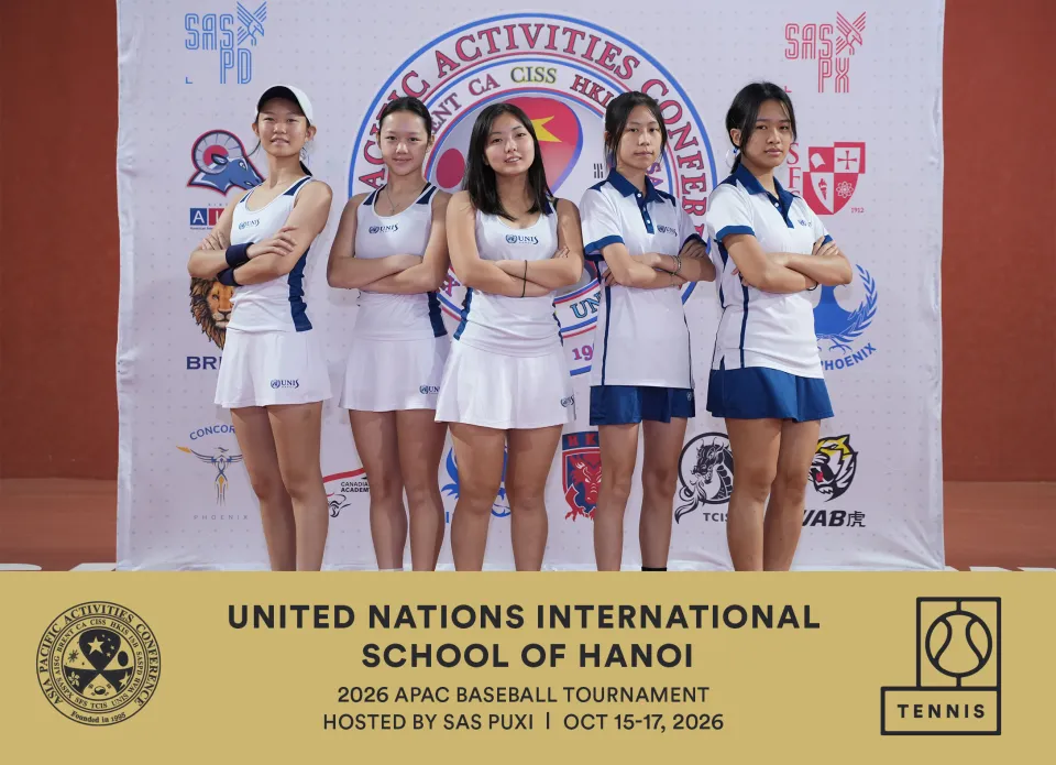 UNIS Girls
