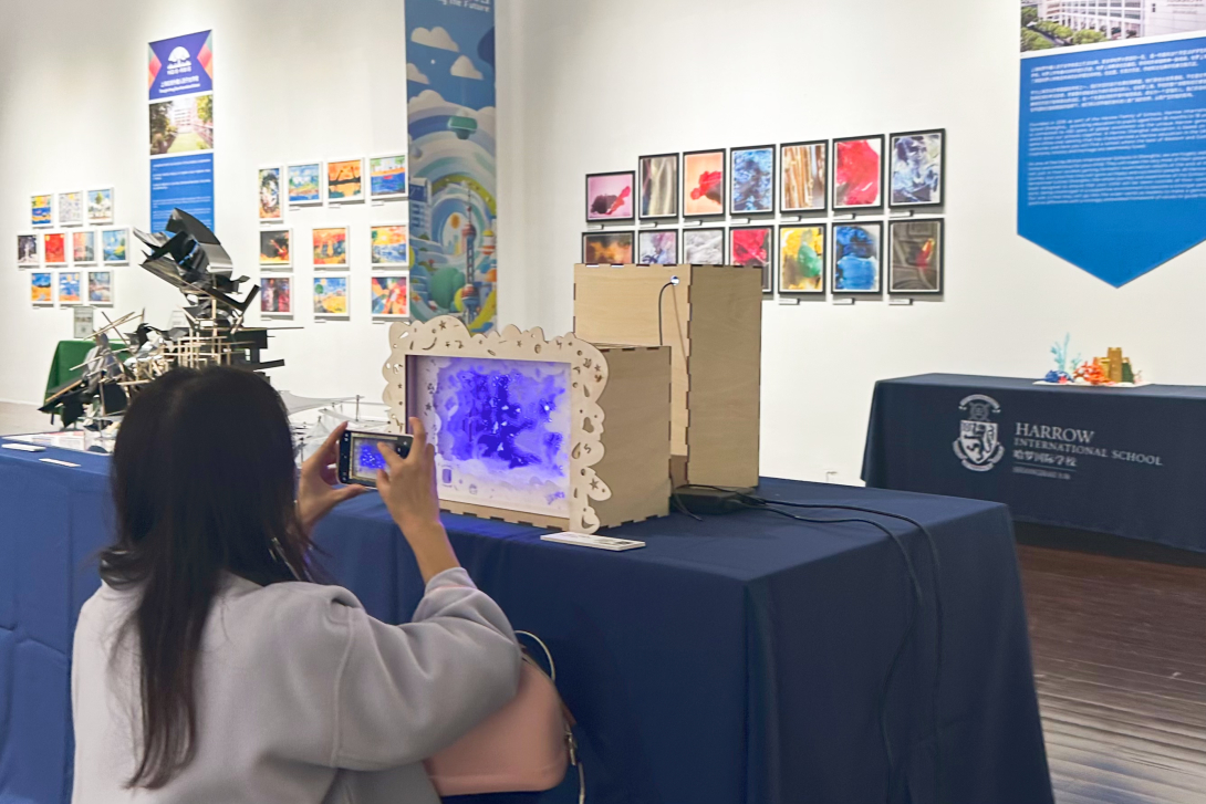 1112 Art021 and FutureLab 14